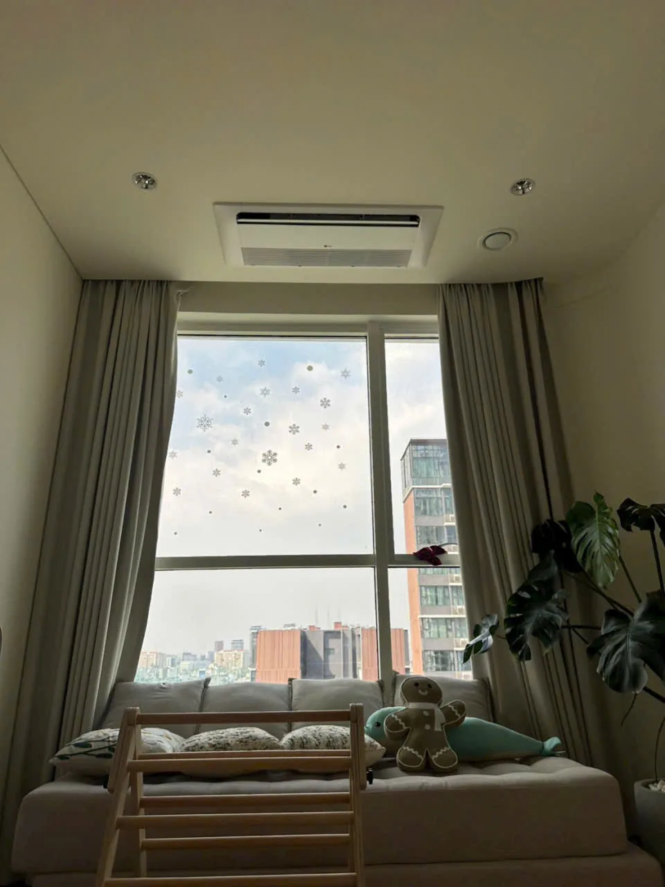 Điện Lạnh Gia Tốc vệ sinh m&aacute;y lạnh tại Zeit Thủ Thi&ecirc;m