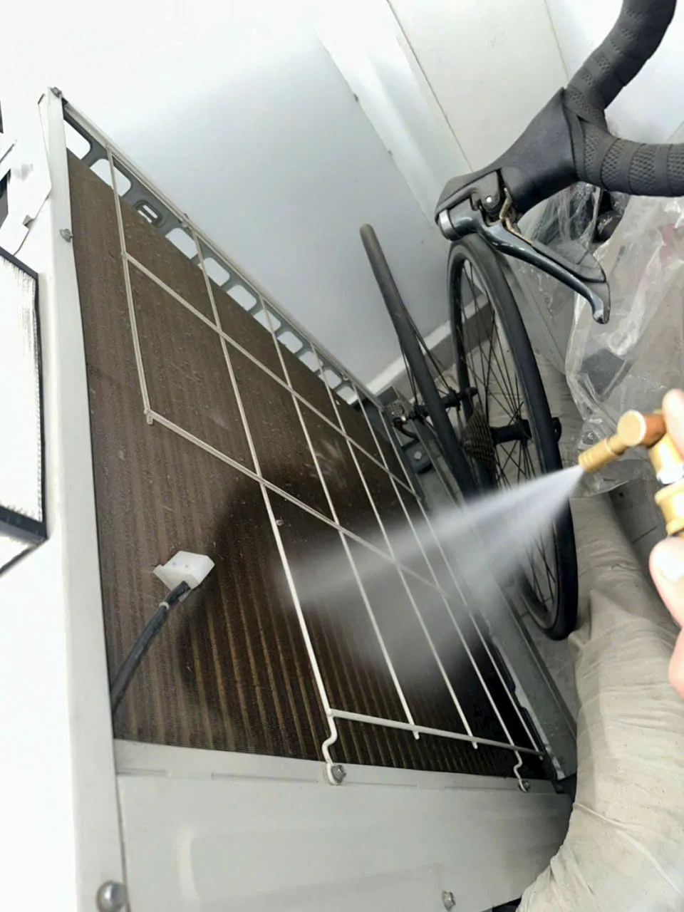 Vệ Sinh M&aacute;y Lạnh