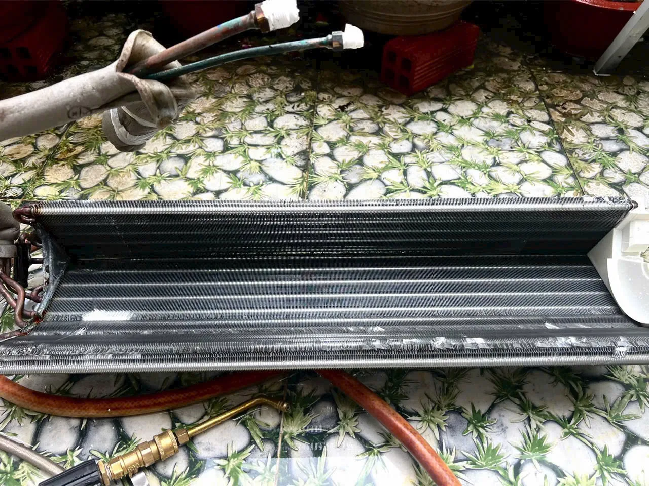 Vệ Sinh Máy Lạnh Chuyên Sâu