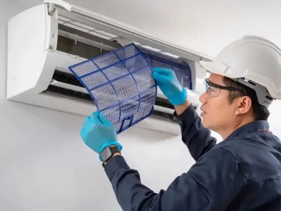Máy Lạnh Không Lạnh? 7 Nguyên Nhân Thường Gặp Và Cách Khắc Phục Hiệu Quả